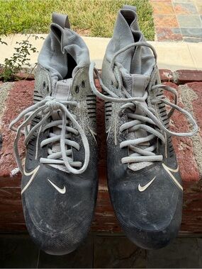 Nike Black and Gray High-Top Football Cleats
